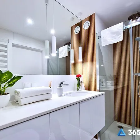 Apartamento 365pam - Westin House - Parking, Basen, Jacuzzi, Sauna, Silownia, Plac Zabaw W Cenie Kołobrzeg